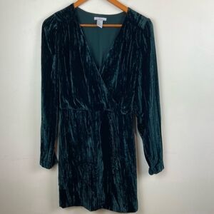 H&M Emerald Green Velvet Long Sleeve Dress